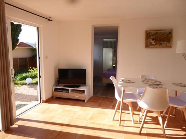 Bas De Villa Jardin Plein Sud Proche Mer Clim-Wifi Сен-Мандри-сюр-Мер Екстериор снимка
